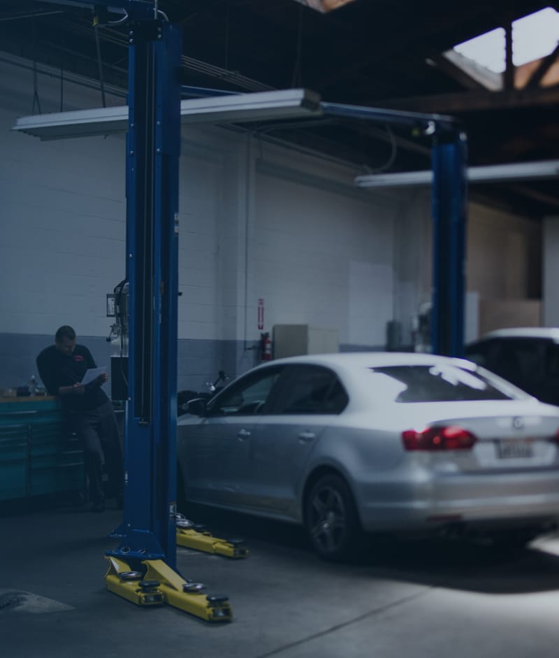 servicing Mercedes-Benz vehicles